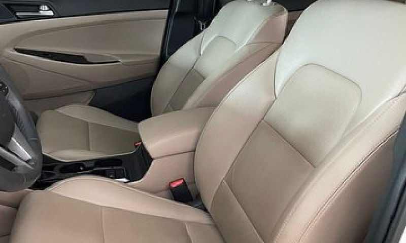Hyundai Tucson Gls 1...