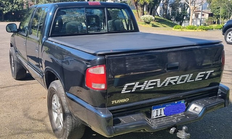 Chevrolet S10...