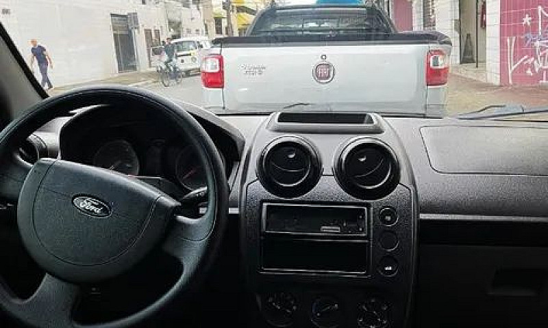 Ford/Fiesta 1.6 Flex...