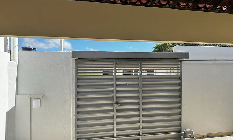 Casa Excelente À Ven...