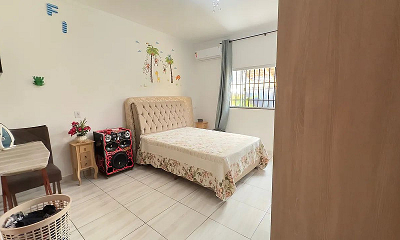 Casa Com 3 Quartos C...
