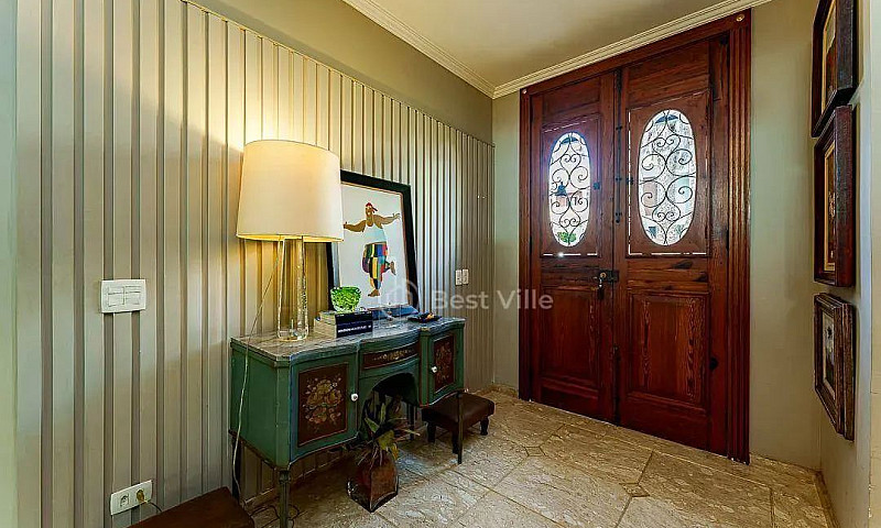 Linda Casa Toda Refo...
