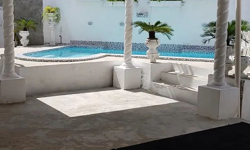 Espaço Para Festas *...