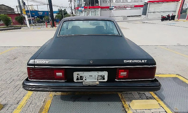 Chevrolet Opala Como...