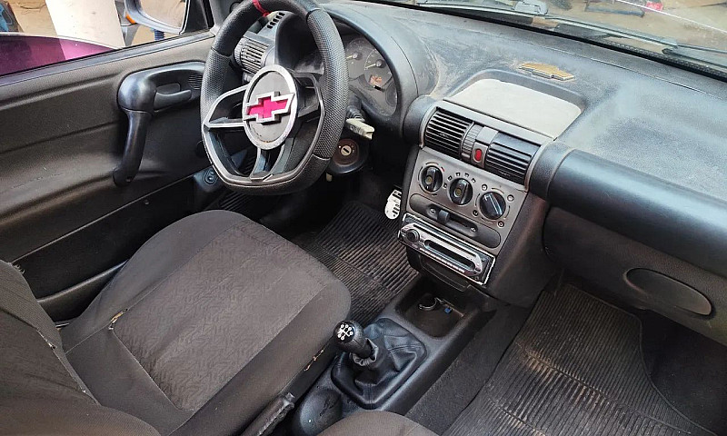 Chevrolet Corsa Sed ...