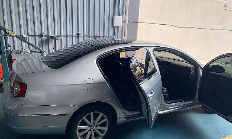 Volkswagen Passat Tb...