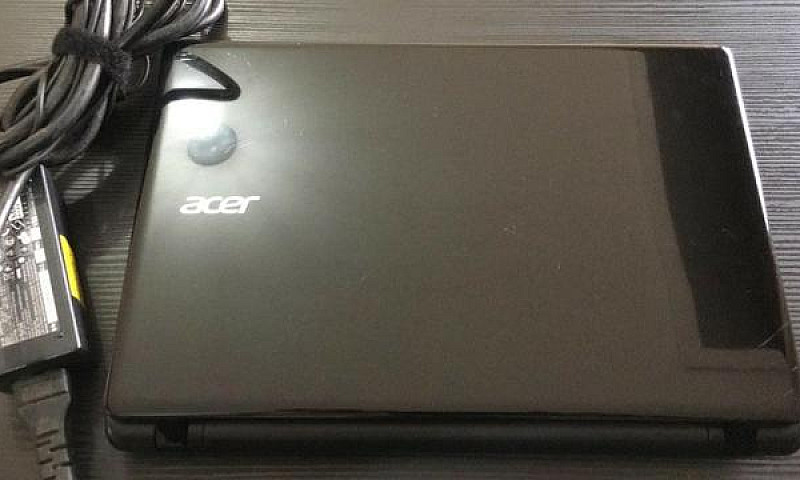 Vendo Netbook Acer B...