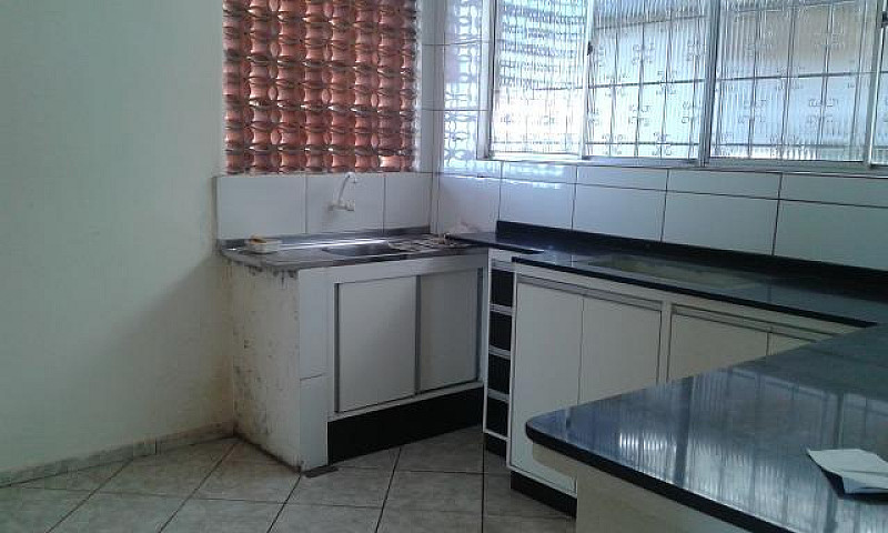 Casa No Bairro Taqua...
