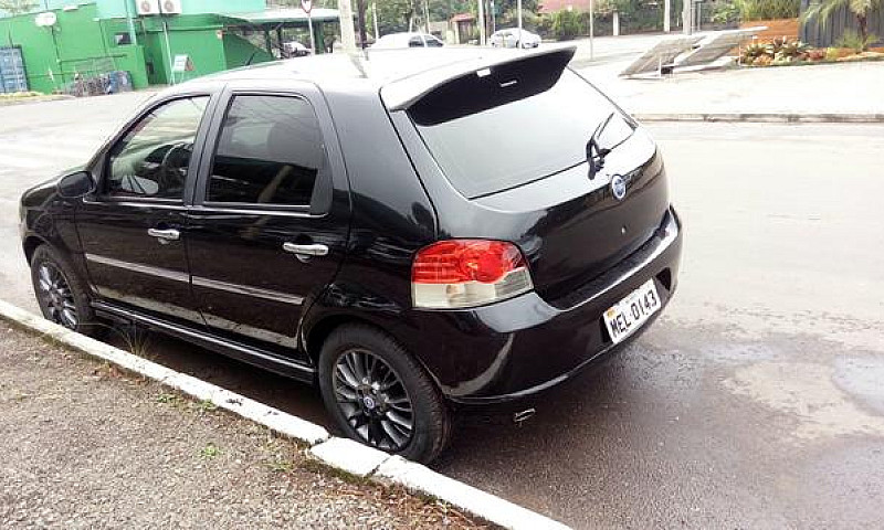 Vendo Palio 1.8 R Ou...