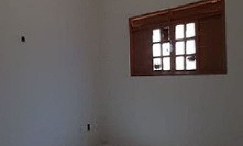 Casa Em Nova Parnami...