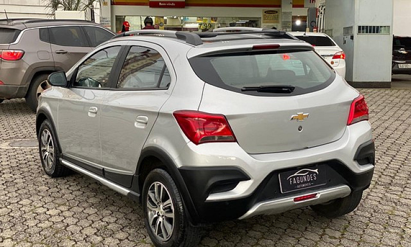 Chevrolet Onix 1.4 A...