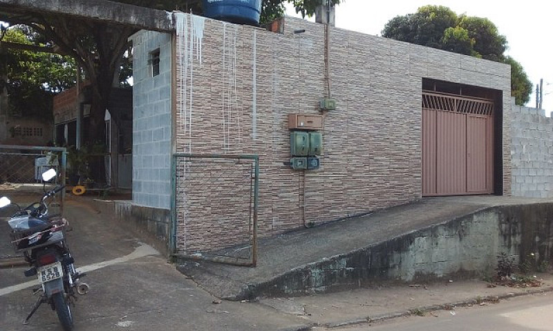 Area 300Mt2 Com Apar...
