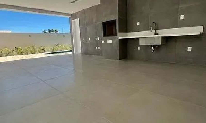 . Maui Residence...