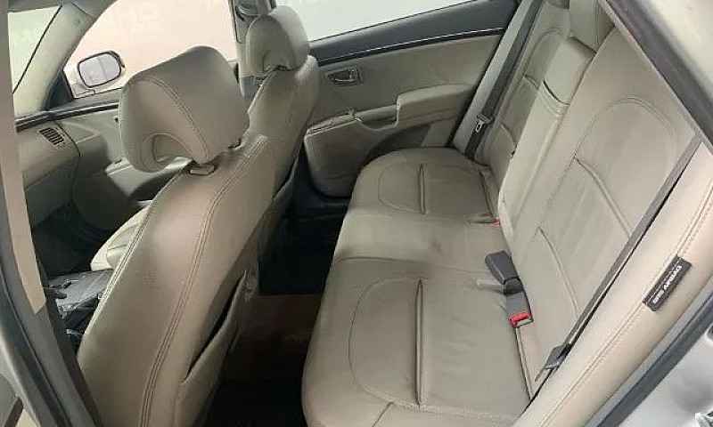 Hyundai Azera 3.3 V6...