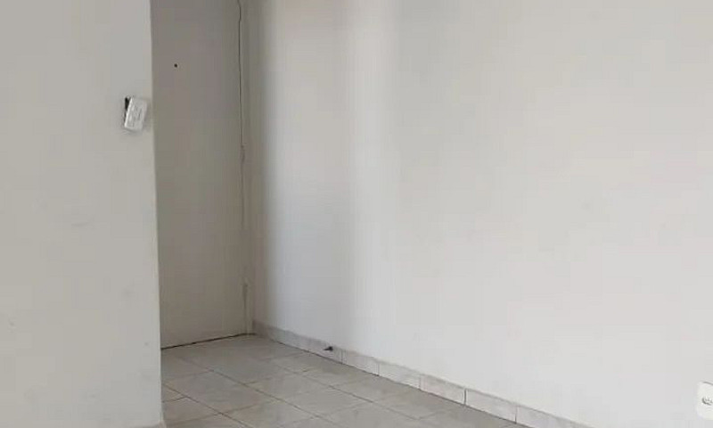 Aluga-Se Apartamento...