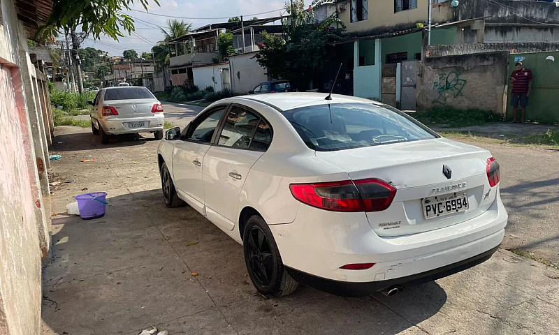 Renault Fluence Sed....