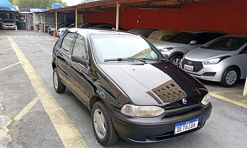 Fiat Palio Young 1.0...