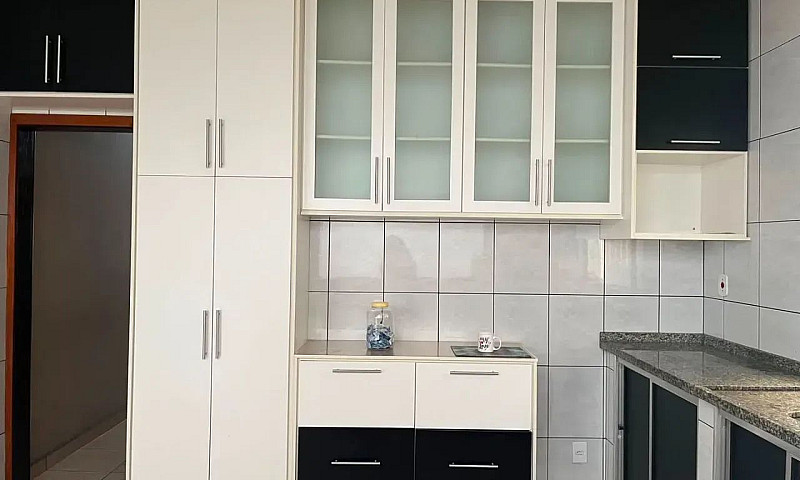 Casa Disponível Para...