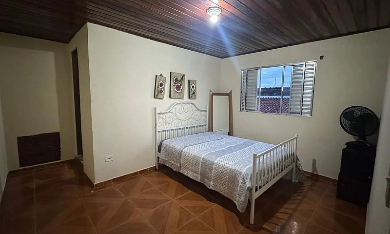 Casa A Venda No Bair...