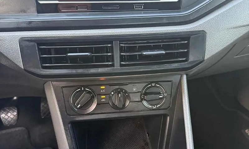Volkswagen Polo 1.6 ...