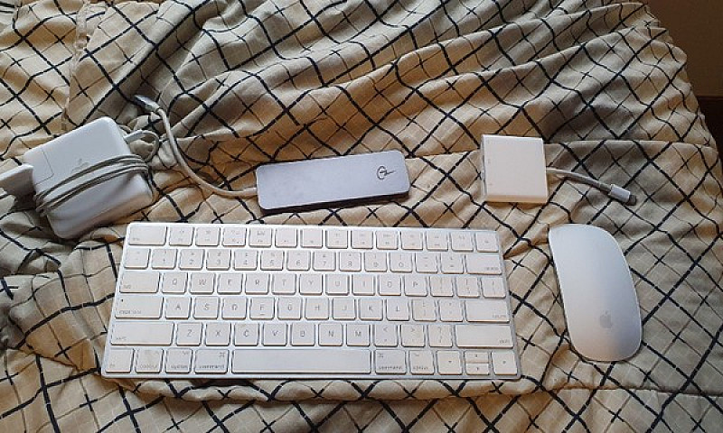 Macbook Pro 2017 (A1...