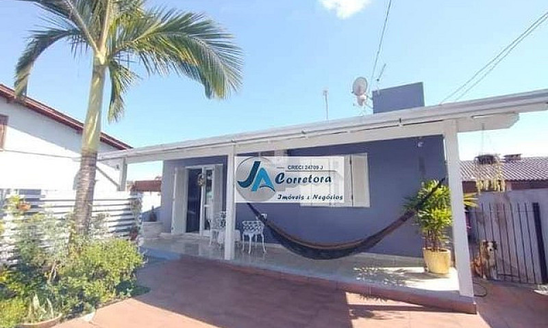 Casa Com 3 Dormitóri...
