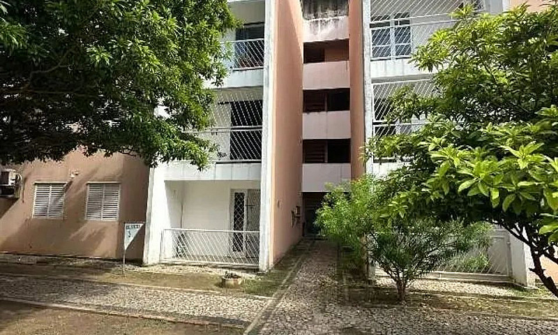 Cond. Residencial Cr...