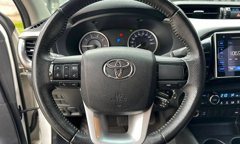 Toyota Hilux Cd Sr 4...
