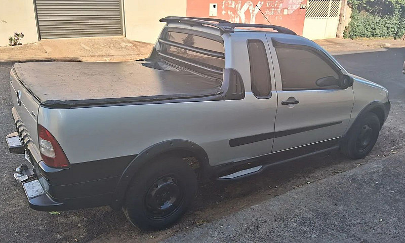 Fiat Strada 1.4 Flex...