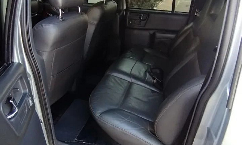 Chevrolet S10 P-Up E...