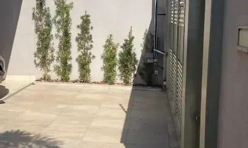 Casa À Venda No Resi...