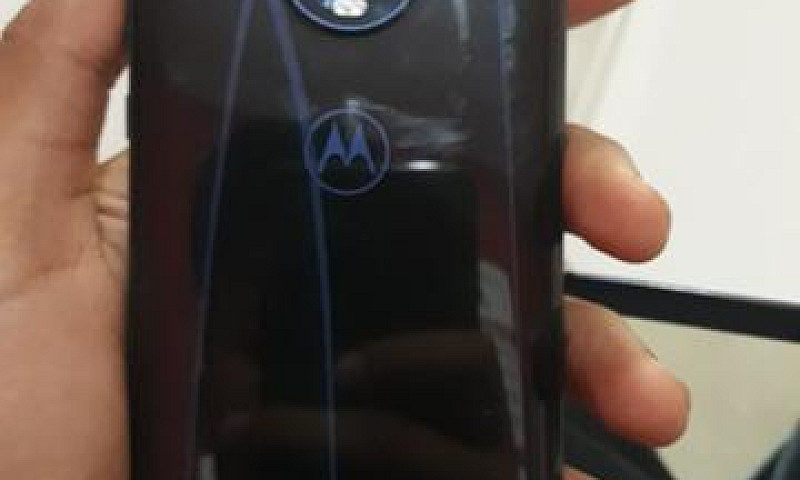 Moto G6 Plus Primeir...