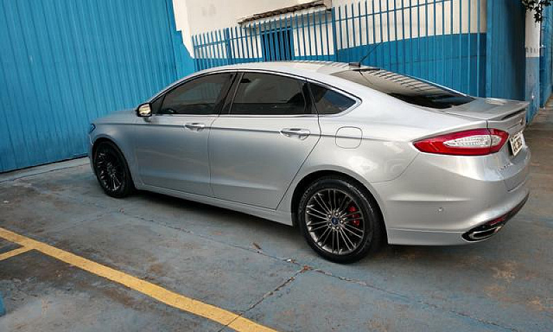 Fusion Titanium Awd...