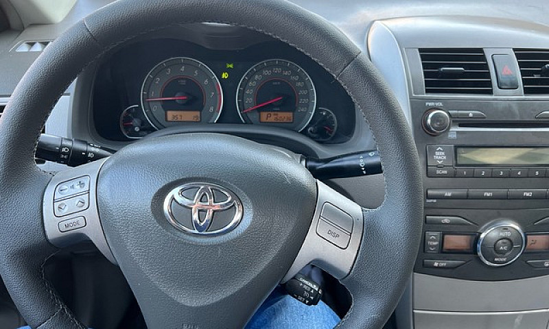 Toyota Corolla 1.8 X...