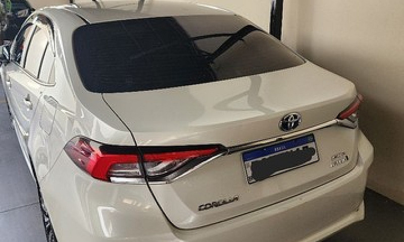 Corolla Altis Premiu...