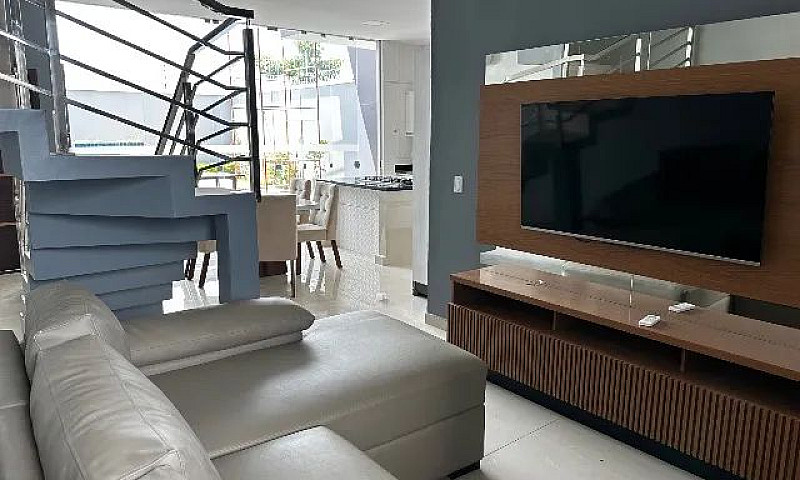 Locação. Casa Mobili...