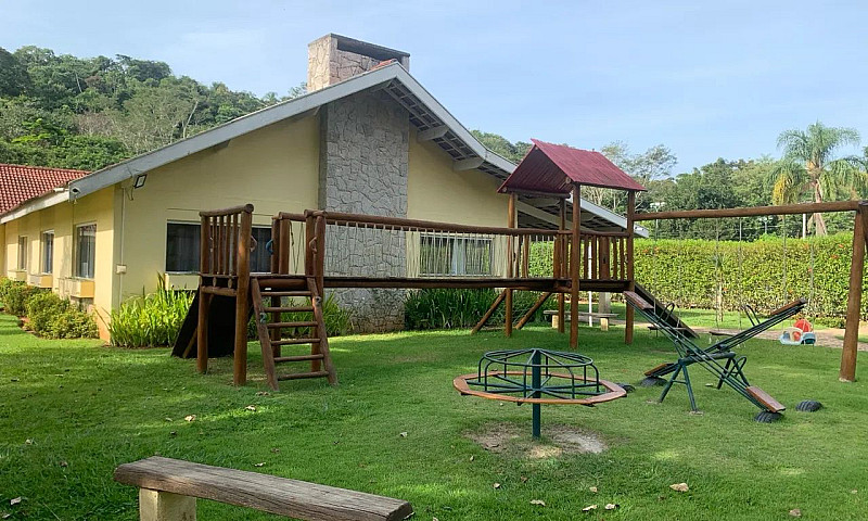Casa Em Condomínio F...