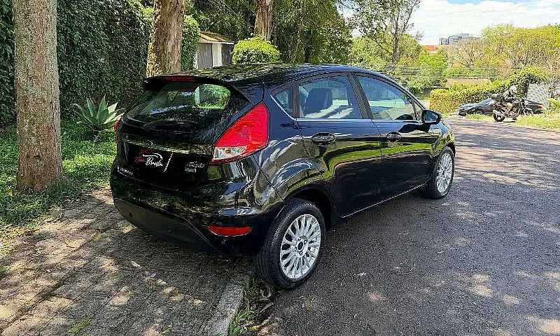Ford Fiesta Tit.plus...