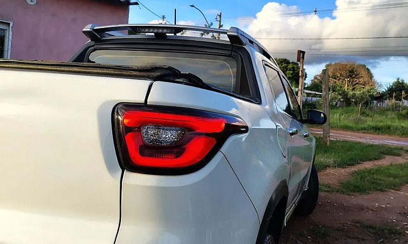 Fiat Toro Volcano 2....
