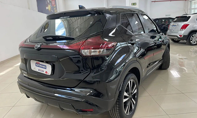 Nissan Kicks Advance...