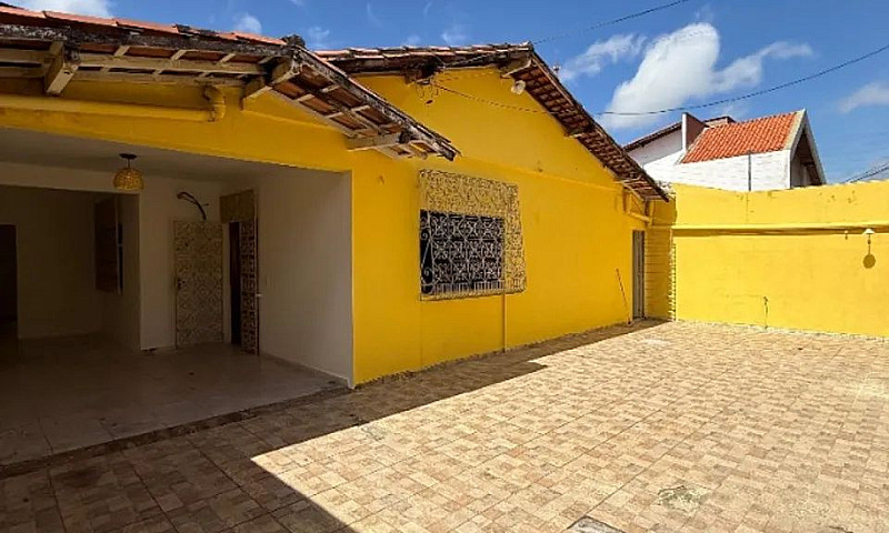 Casa Comercial Renas...
