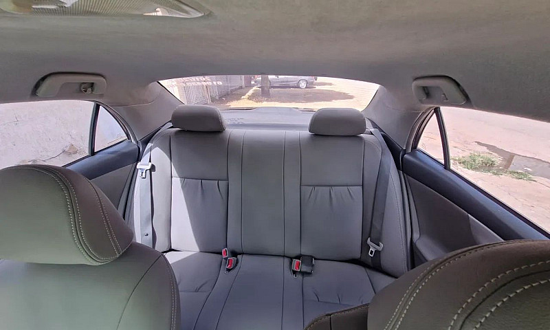 Toyota Corolla Xli 1...