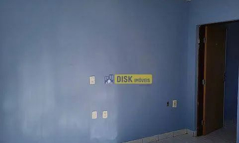 Casa Com 2 Dormitóri...