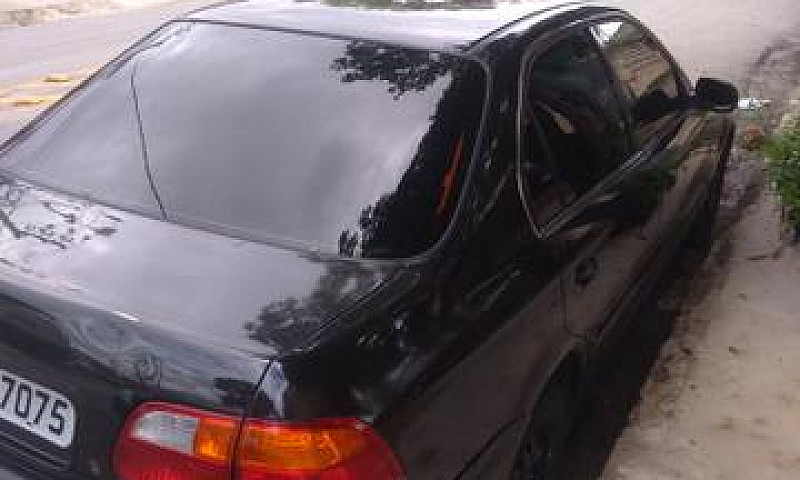 Honda Civic 2000...