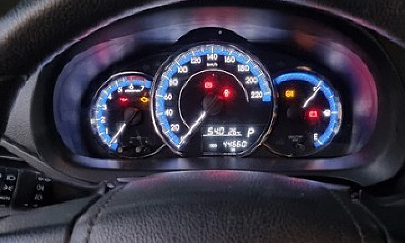 Vendo Toyota Yaris X...