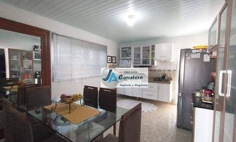 Casa Com 3 Dormitóri...