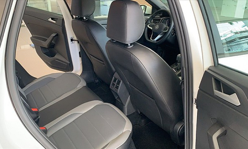 Volkswagen Nivus 1.0...