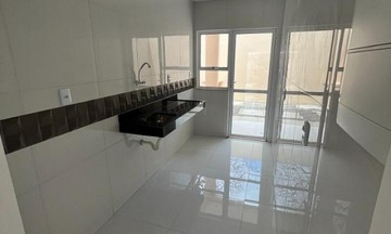 Casa Maraponga Em Lo...