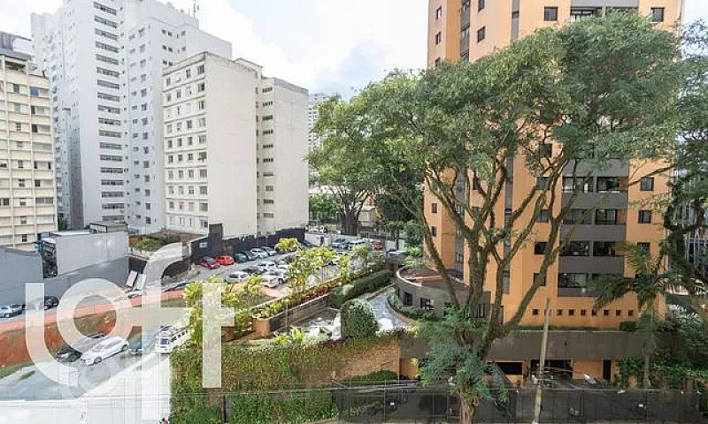 Apartamento À Venda ...