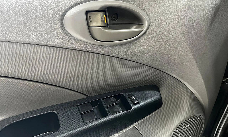 Toyota Etios Xs 1.3 ...